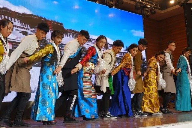 mmexport1514110938950